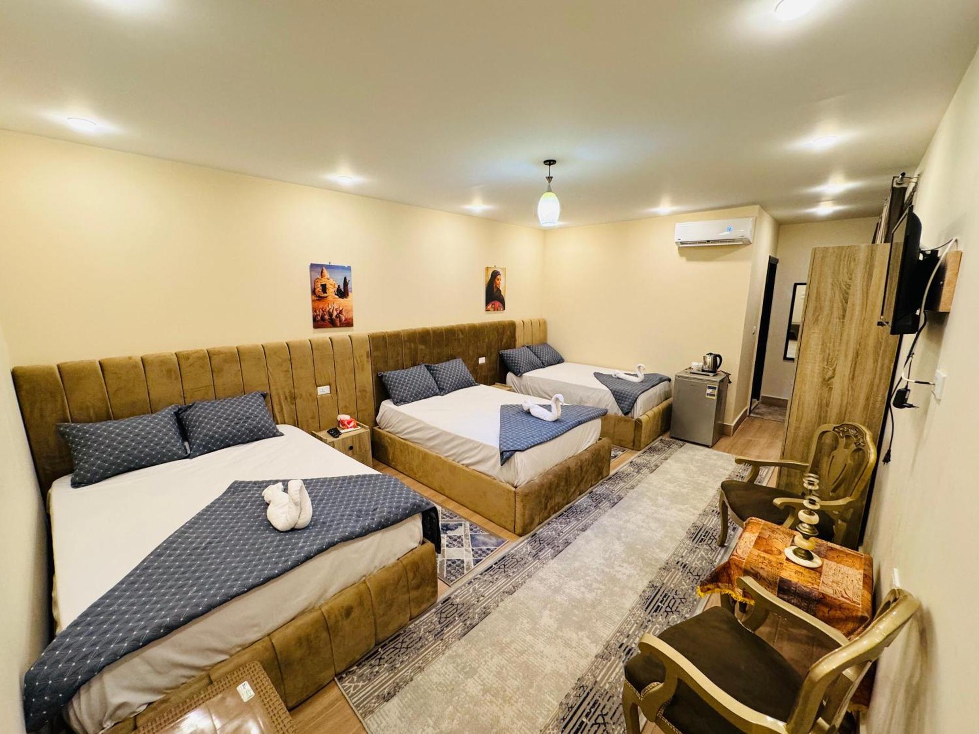 Kafret el-Gabal Sphinx Palace Pyramids View Inn מראה חיצוני תמונה